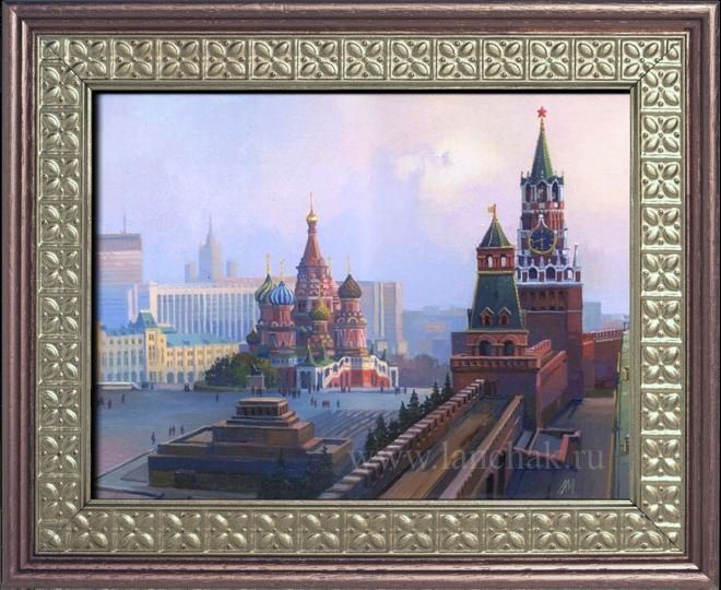 Масляная картина Вид на Красную площадь с Кремлёвской стены: панорама с собором Василия Блаженного, ГУМом и Историческим музеем в мягком свете