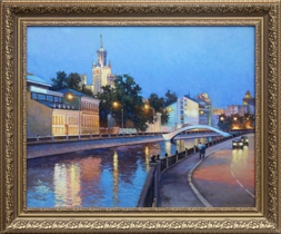 Овчинниковская набережная вечером, огни на воде